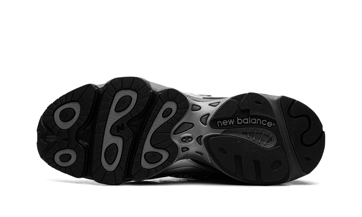 1000 Black Silver Metallic M1000EGR